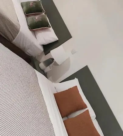 Cedar * Woodford (Kerry)